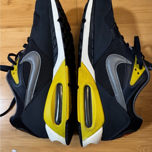 Nike Air size 13 men’s shoes blue - Picture 6 of 9